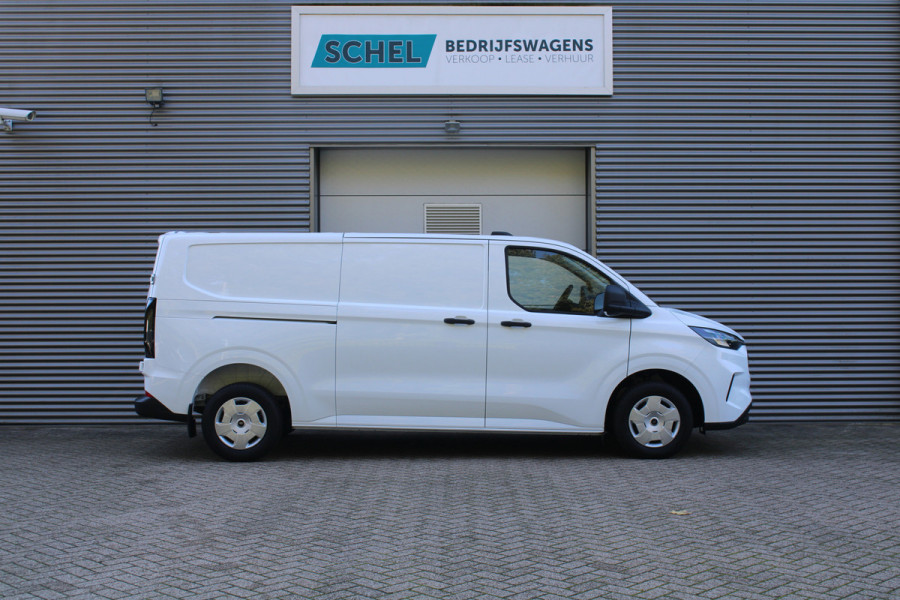 Ford Transit Custom 320 2.0 TDCI L2H1 Trend 136pk - Carplay - Android - LED koplampen - Verwarmd stuurwiel - Stoelverwarming - 70l tank - Rijklaar