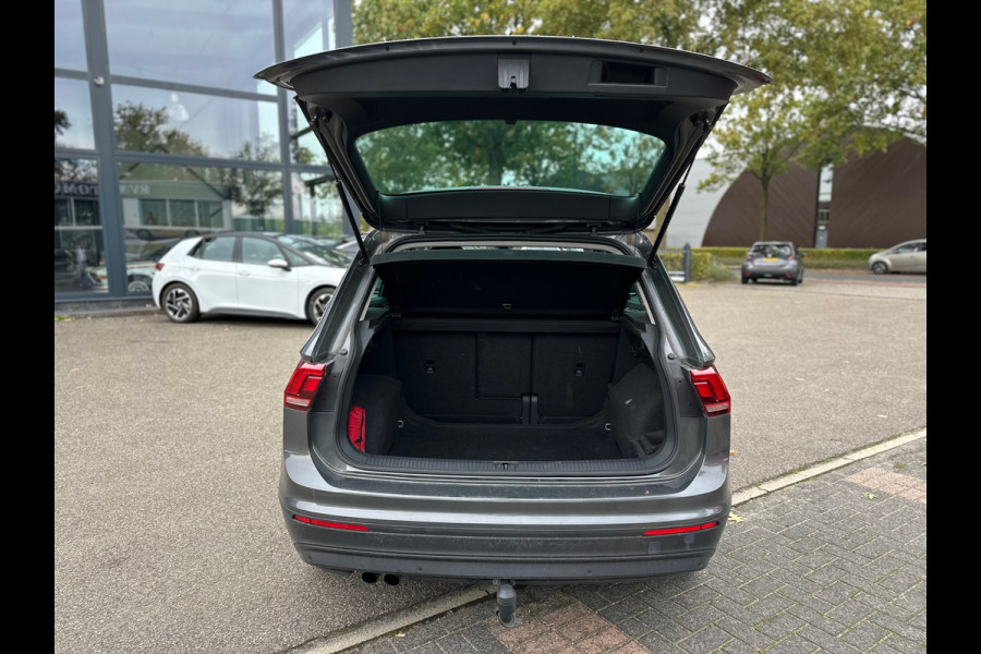 Volkswagen Tiguan 1.4 TSI Comfortline Business | TREKHAAK | STOELVERWARMING | RIJKLAARPRIJS INCL. 12 MND. BOVAGGARANTIE