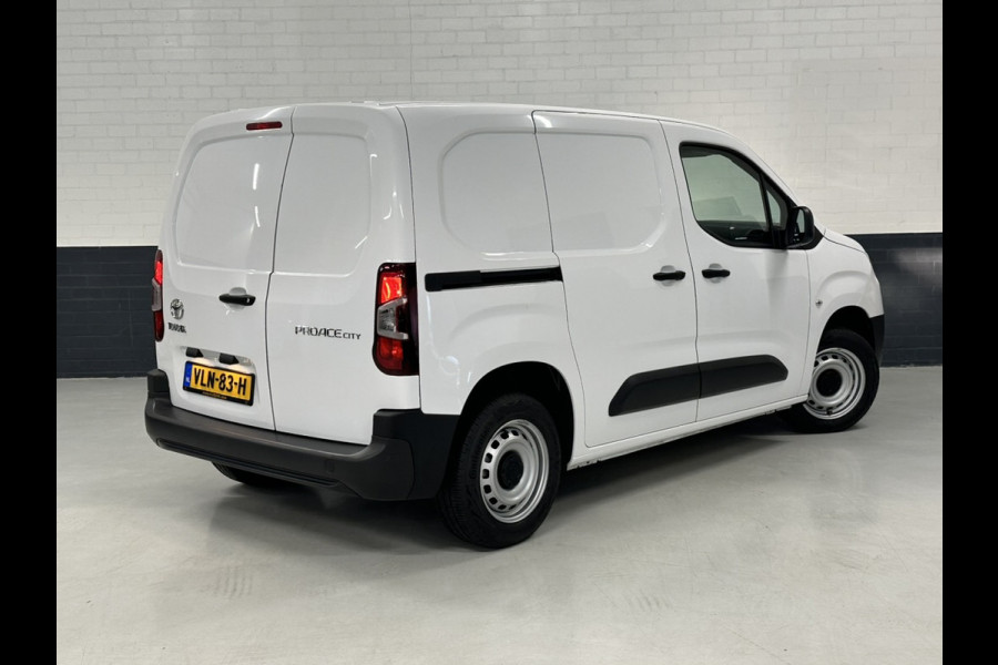 Toyota PROACE CITY 1.5 D-4D Cool Comfort Lane assist | Cruisecontrol | Unieke stand | NAP | Nieuw staat Prijs EX BTW