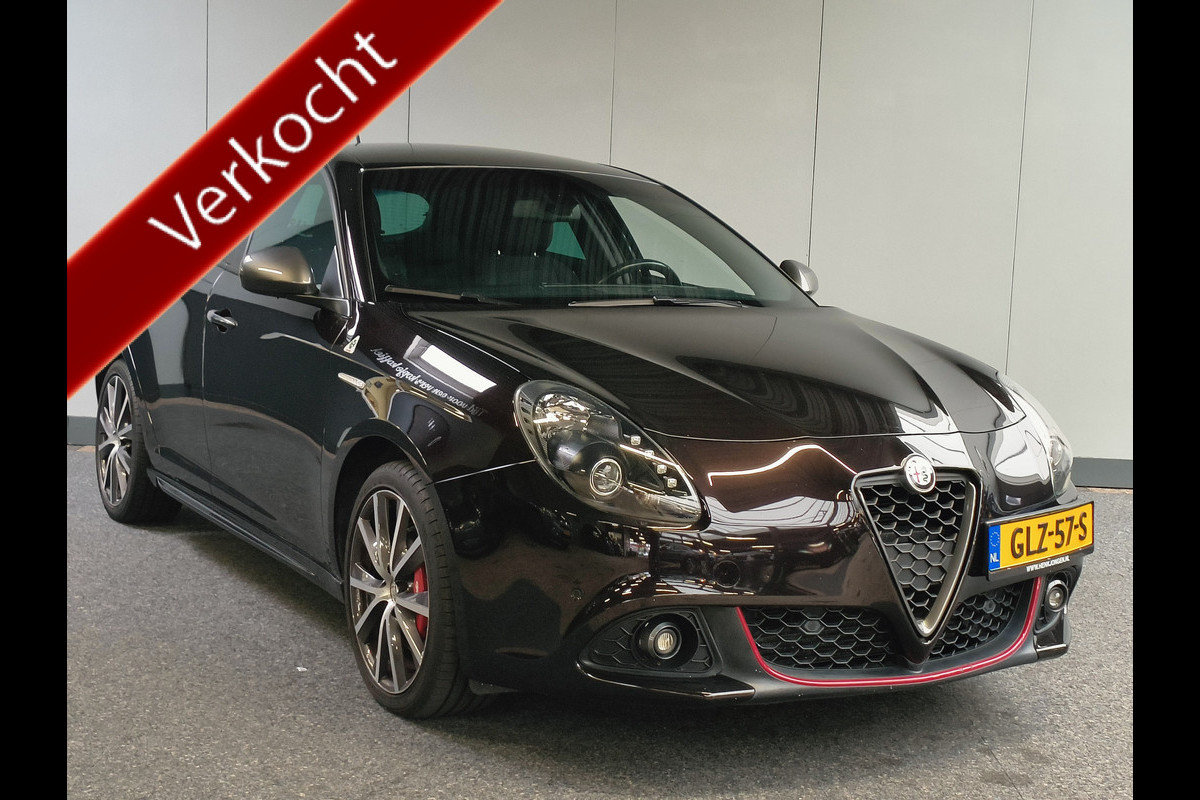 Alfa Romeo Giulietta 1.4 Turbo MultiAir Super AUTOMAAT uit 2018 Rijklaar + 12 maanden Bovag-garntie Henk Jongen Auto's in Helmond,  al 50 jaar service zoals 't hoort!