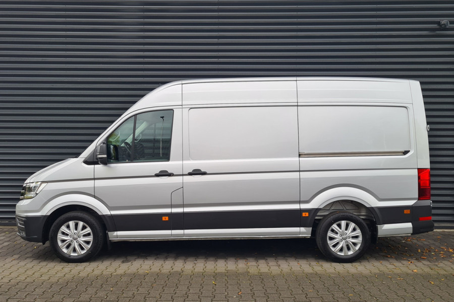 Volkswagen Crafter 35 177pk L3H3 Highline - 2x schuifdeur - LED -