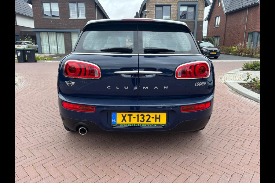 MINI Clubman 1.5 Cooper Business Edition | Orig NL | Sport LEER | LED | Navi | Trekhaak | 1e EIG