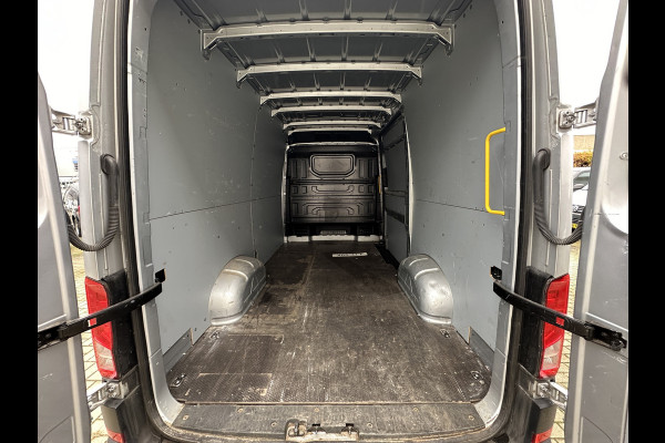 Volkswagen Crafter 30 2.0 140PK EURO6 TDI L3H3 Achteruitrijcamera/apple CarPlay