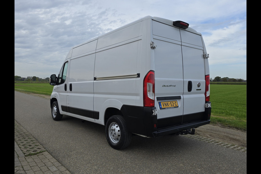 Fiat Ducato 35 2.3 MultiJet L2 H2 - Euro 6 - 130 Pk - Navi - ParkeerCamera -