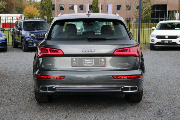 Audi Q5 55 TFSI e Quattro Competition 367 PK S-Line Luchtvering ACC Virtual Keyless B&O Head-Up 19''