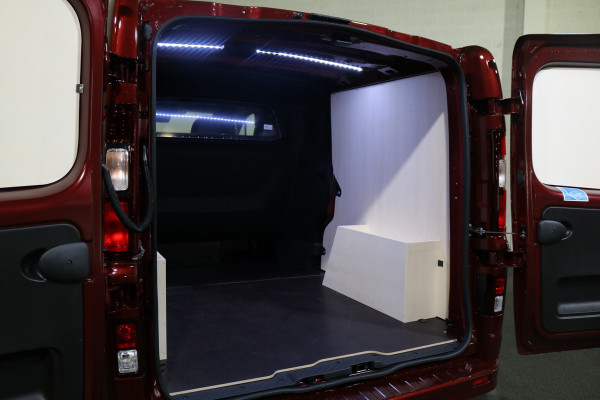 Renault Trafic 2.0 dCi 170pk L2 H1 DC Airco Navigatie Camera 2x Schuifdeur Digital Dashboard Face Lift