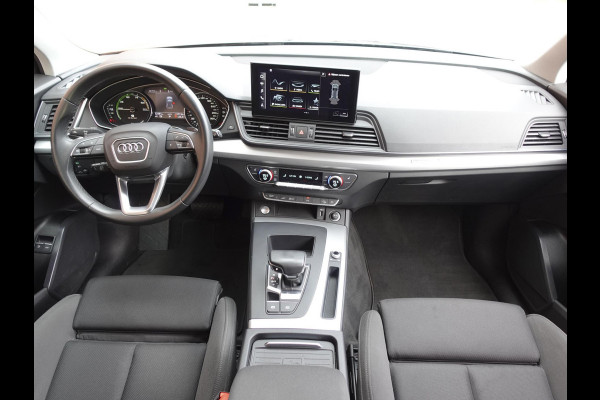 Audi Q5 50 TFSI e Pro Line | Navigatie | Apple Carplay/Android Auto | Adaptive Cruise Control | Parkeersensoren | Camera | Elektrische achterklep | LED | Stoelverwarming