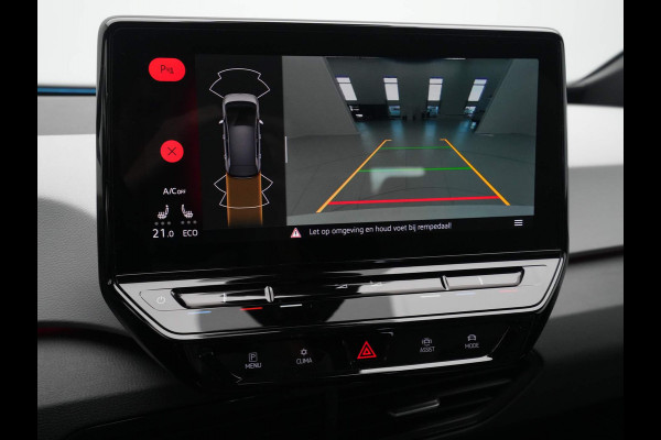 Volkswagen ID.3 First Plus 58 kWh 204pk (Ex 2.000,- Subsidie) Navigatie Camera Acc Lm Velgen