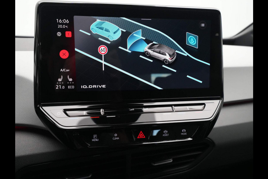 Volkswagen ID.3 First Plus 58 kWh 204pk (Ex 2.000,- Subsidie) Navigatie Camera Acc Lm Velgen