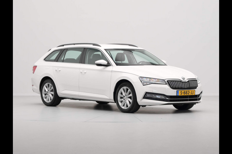 Škoda Superb Combi 1.4 TSI iV 204pk DSG Business Edition Plus Navigatie Trekhaak Led Clima (Geen Trekgewicht)