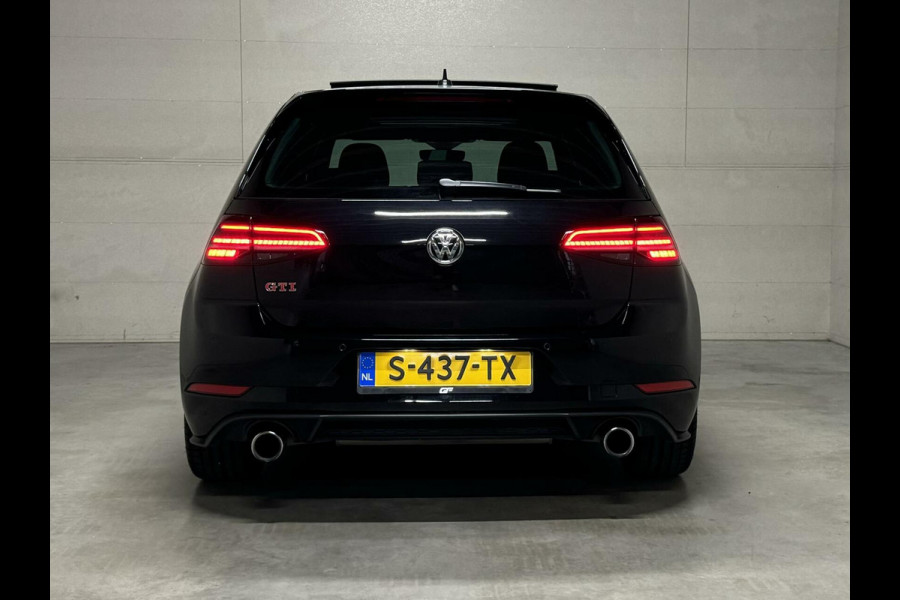 Volkswagen Golf 2.0 TSI GTI Performance Pano Virtual Carplay