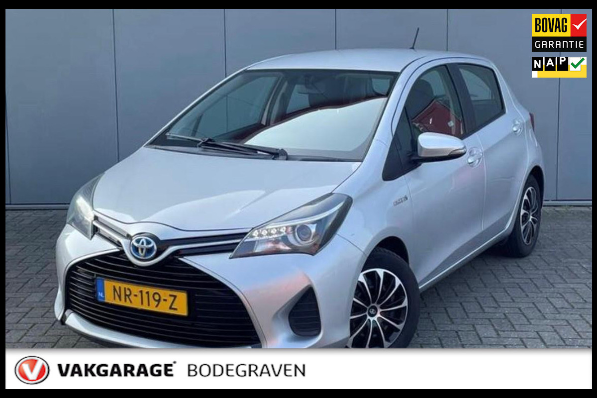 Toyota Yaris 1.5 Hybrid Aspiration Camera/navigatie/1e eigenaar