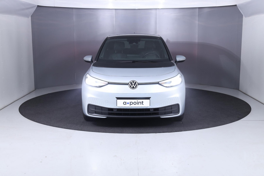 Volkswagen ID.3 Pro 58 kWh 204 pk | Navigatie | Parkeersensoren (Park assist) | Achteruitrijcamera | Adaptieve cruise control | Stoelverwarming |