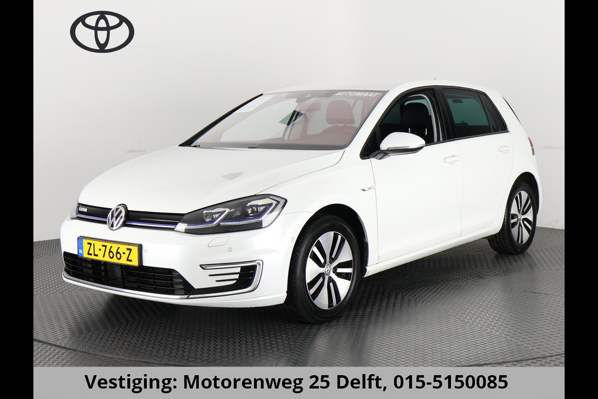 Volkswagen e-Golf 136 PK ACCU 94 %! WARMTEPOMP 1e EIGENAAR, 100% ONDERHOUDEN TOT 2 JAAR GARANTIE*