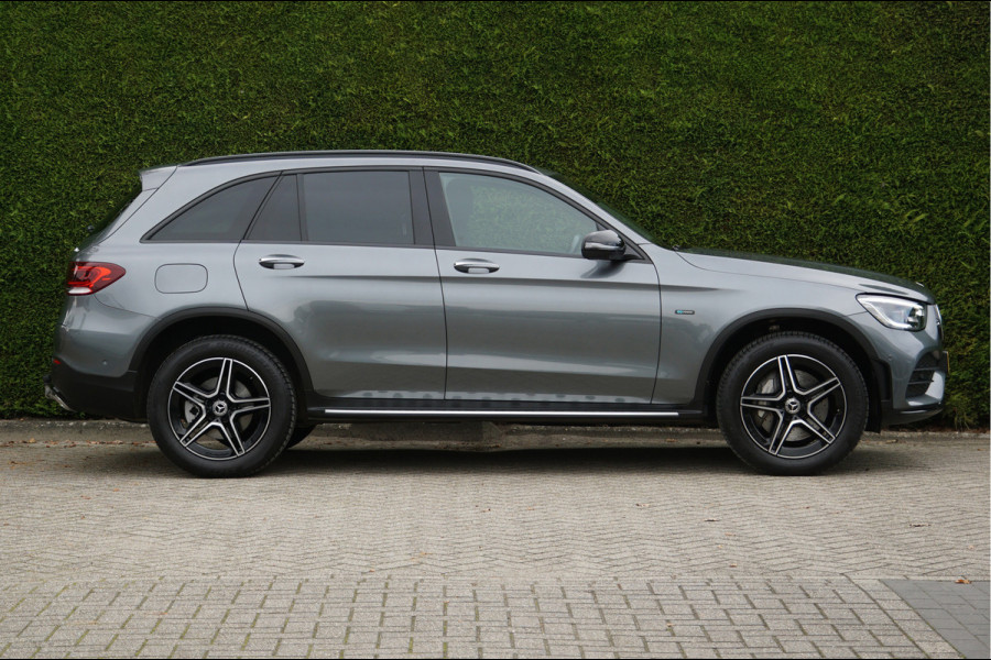 Mercedes-Benz GLC GLC 300 e 4M AMG line | Keyless-Go Sound Multibeam 360 Camera