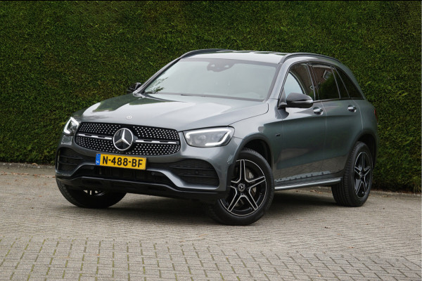 Mercedes-Benz GLC GLC 300 e 4M AMG line | Keyless-Go Sound Multibeam 360 Camera