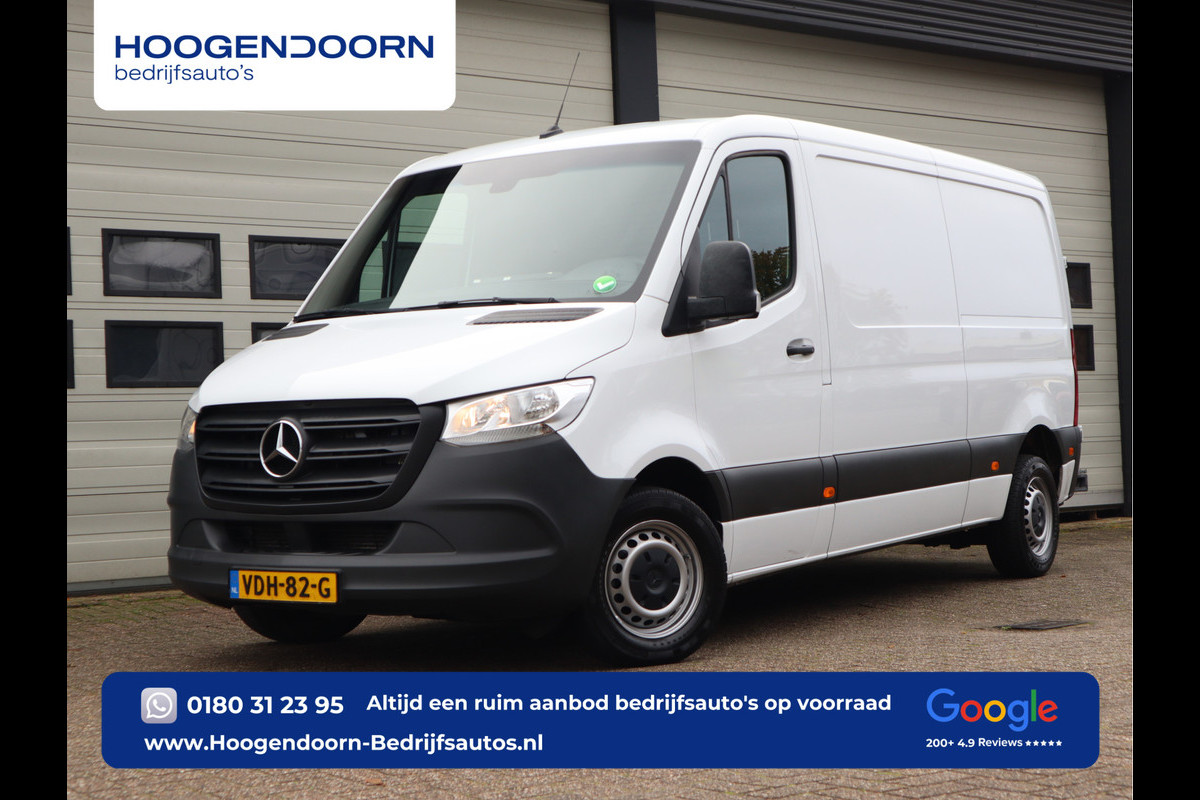 Mercedes-Benz Sprinter 311 CDI Automaat Euro 6 - L2H1 - Airco - Cruise - Trekhaak