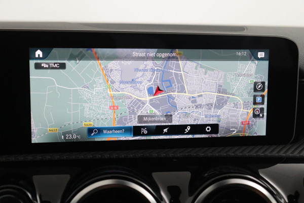 Mercedes-Benz A-Klasse 160 Business Solution (NAVIGATIE, STOELVERWARMING, LED, CAMERA, 1e EIGENAAR, GOED ONDERHOUDEN)