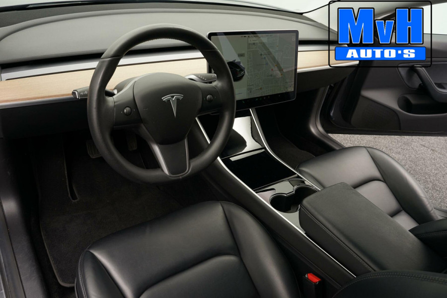 Tesla Model 3 Standard RWD Plus 60 kWh|AUTOPILOT|PANO|NAP|LEER