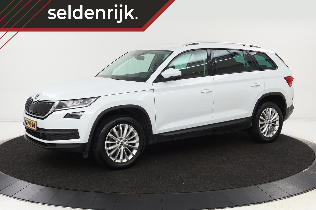 Škoda Kodiaq 1.5 TSI Business Edition 7-persoons | Keyless | Carplay | LED | Stoelverwarming | Half leder | Navigatie | PDC | Trekhaak