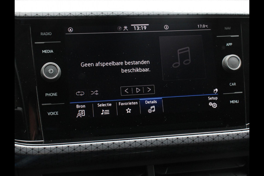 Volkswagen T-Cross 1.0 TSI 110pk DSG Style Plus | Navigatie | Apple Carplay/Android Auto | Climate Control | Camera | Led | Verwarmde voorstoelen | Adaptive Cruise control