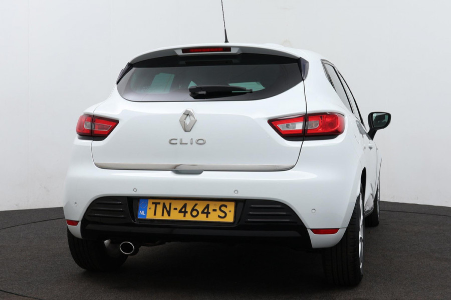 Renault Clio 0.9 TCe Limited (NAVIGATIE, PARKEERSENSOREN, LED, 1e EIGENAAR, GOED ONDERHOUDEN)