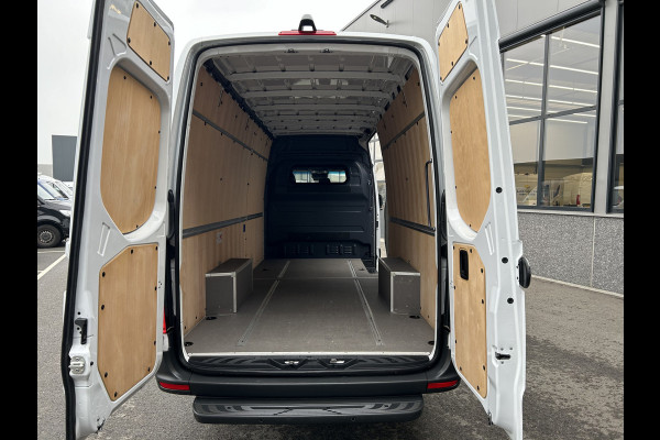 Mercedes-Benz Sprinter 317 CDI L3 H2 MBUX / Spoorassistent / Camera / Parkeersensoren / Navigatie / Cruise control / Airco / 270 Graden achterdeuren