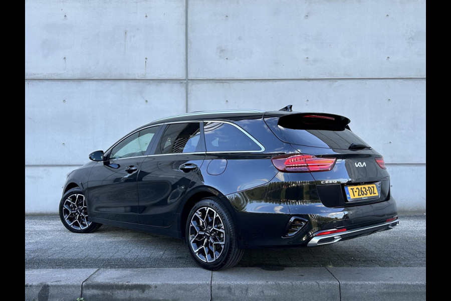 Kia Ceed Sportswagon 1.5 T-GDi GT-Line | Panoramadak | Leder/Alcantara | Camera | Navi | Stuur-/Stoelverwarming | 17” Velgen | Clima | Key-Less | PDC | Cruise | LED |