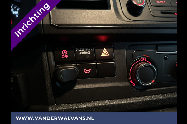 Volkswagen Transporter 2.0 TDI L1H1 inrichting Euro6 Airco | Omvormer | Trekhaak | Cruisecontrol Parkeersensoren, Bijrijdersbank