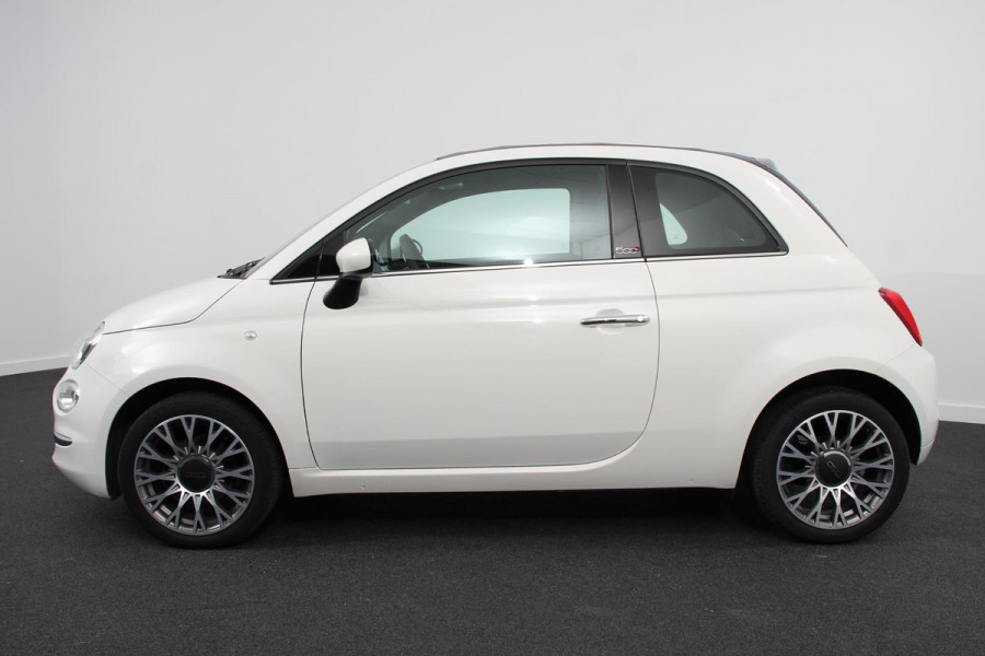 Fiat 500C 1.2 Star | Navigatie | Lederen Bekleding | Apple carplay/Android Auto | Climate Control | 16 Inch Lichtmetalen Velgen | Parkeersensoren Achter |