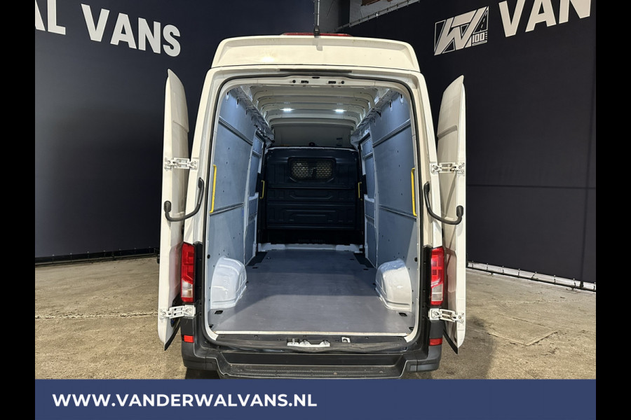 Volkswagen Crafter 2.0 TDI 140pk L4H4 L3H3 Hoog dak Euro6 Airco | 2x Zijdeur | Camera | Apple Carplay android auto, bijrijdersbank, 270 gr. achterdeuren, 3000kg trekvermogen