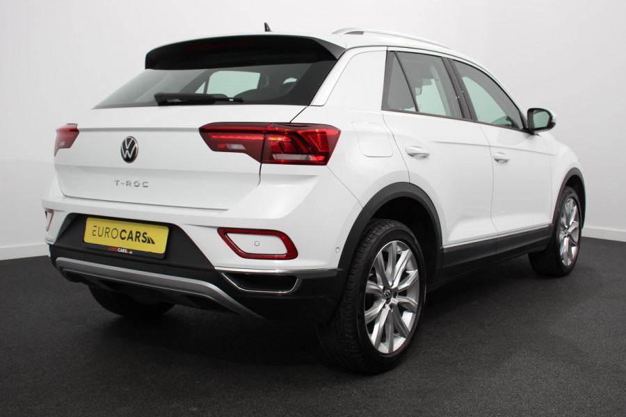 Volkswagen T-Roc 1.5 TSI 150pk DSG Style | Navigatie | Apple Carplay/Android Auto | Parkeersensoren | Camera | Adaptive Cruise Control | Park Assist | Stoel- en stuurverwarming | Elektrische achterklep | LED-koplampen