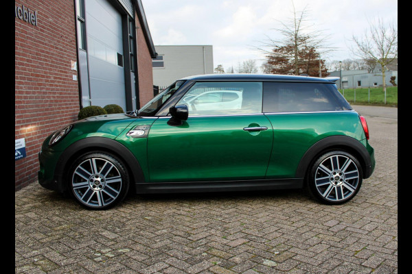 MINI Mini 2.0 Cooper S 60 Years Edition, Adaptive, camera en parkeersensoren, Apple Carplay, Navigatie prof., Harman Kardon HiFi