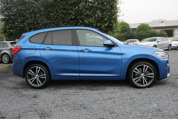 BMW X1 SDrive20i High Executive 192 PK Aut. M-Pakket Trekhaak Pano Camera 19''