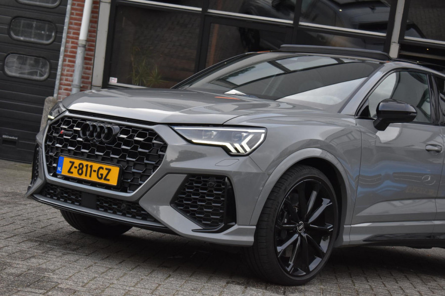 Audi Q3 Sportback TFSI RSQ3