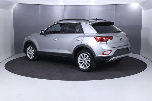 Volkswagen T-Roc Oranje Edition 1.0 85 kW / 116 pk TSI SUV 6 versn. Hand