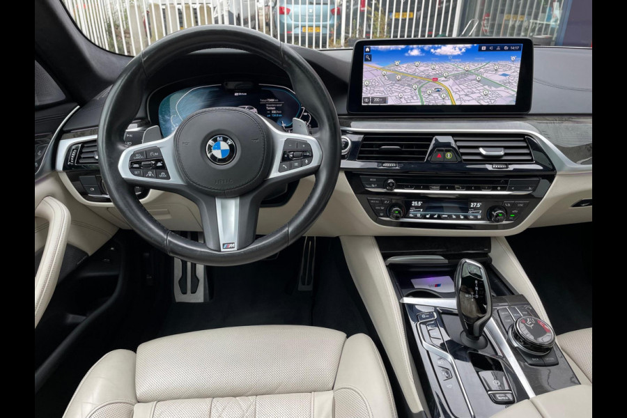 BMW 5 Serie 530e High Executive| M-Sport| Laser | Pano | HUD