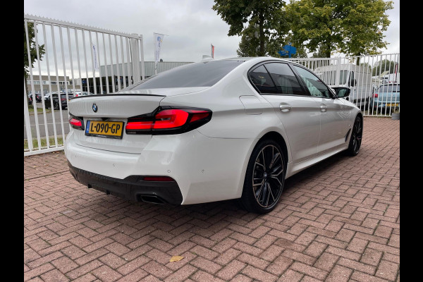 BMW 5 Serie 530e High Executive| M-Sport| Laser | Pano | HUD