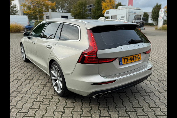 Volvo V60 2.0 T5 Momentum