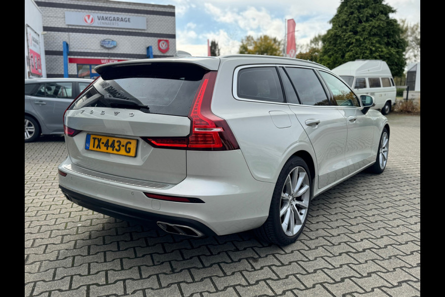 Volvo V60 2.0 T5 Momentum