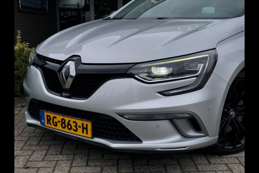 Renault MEGANE Estate 1.6 TCe GT 205PK | Schuif/kanteldak, 19'' LMV, ACC, Carplay/Android, Navi, Camera, Cruise, BOSE, RS Drive