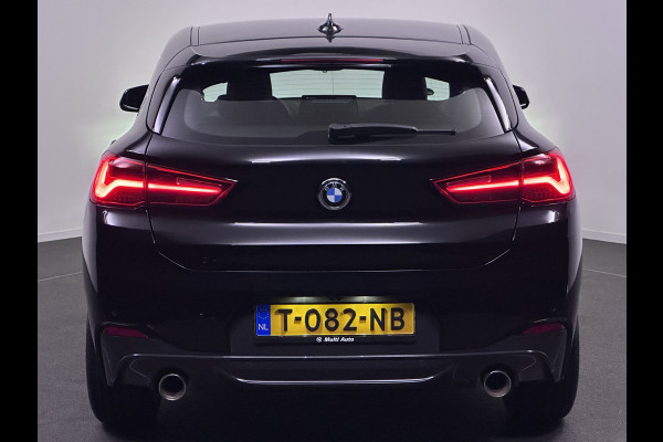 BMW X2 sDrive20i M-Sport 192pk | LED Koplampen | Navi Pro | Head Up | Camera | 19"L.M | Sportstoelen Verwarmd | El. Achterklep |Sfeerverlichting |