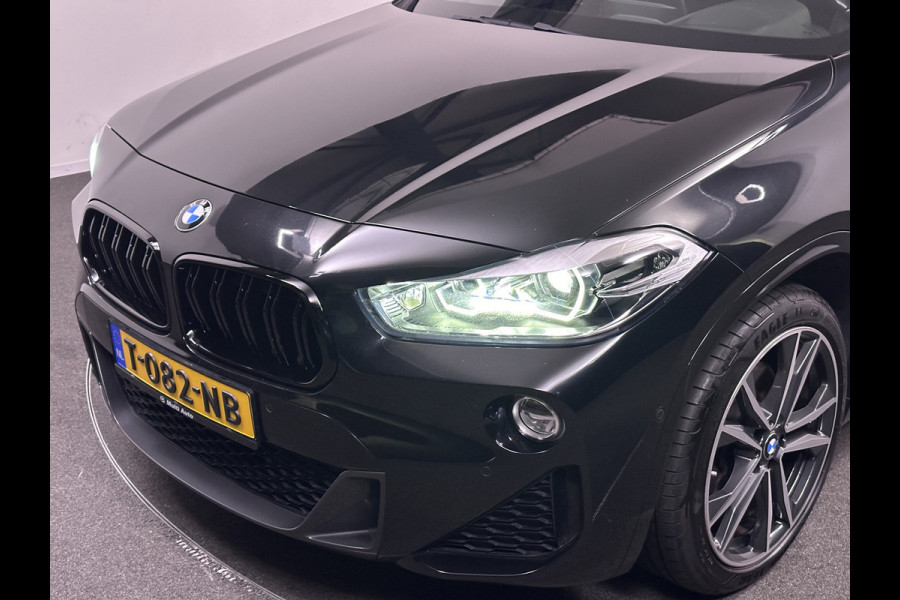 BMW X2 sDrive20i M-Sport 192pk | LED Koplampen | Navi Pro | Head Up | Camera | 19"L.M | Sportstoelen Verwarmd | El. Achterklep |Sfeerverlichting |