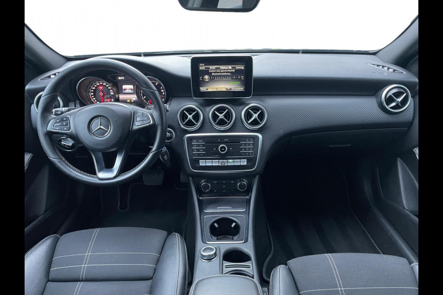 Mercedes-Benz A-Klasse 180 | LED | Cruise | Stoelverwarming