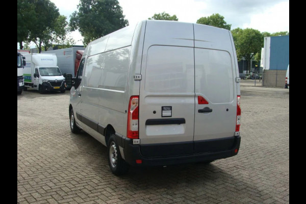 Renault Master 150.35 EURO 6 L2H2 GESLOTEN METALLIC GRIJS