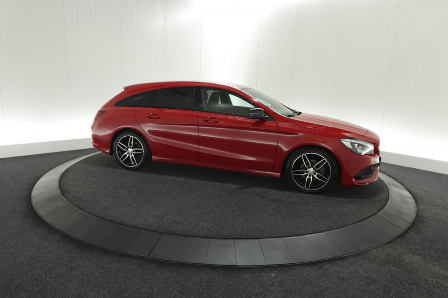 Mercedes-Benz CLA-Klasse Shooting Brake 180 AMG Night Edition Plus | Parkeersensoren | Navigatie | 18 Inch Lichtmetalen Velgen