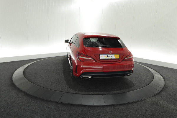 Mercedes-Benz CLA-Klasse Shooting Brake 180 AMG Night Edition Plus | Parkeersensoren | Navigatie | 18 Inch Lichtmetalen Velgen