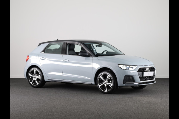 Audi A1 Sportback 30 TFSI Advanced edition Ledverlichting voor en achter, dak in contractkleur