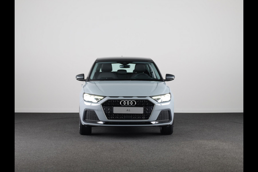 Audi A1 Sportback 30 TFSI Advanced edition Ledverlichting voor en achter, dak in contractkleur