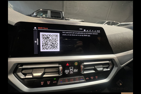 BMW 3 Serie Touring 330i M Sport Introduction Executive Navi. Apple carplay. Hollandse auto NAP